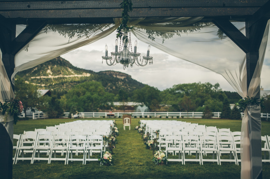\"Colorado-Farm-Wedding-119\"